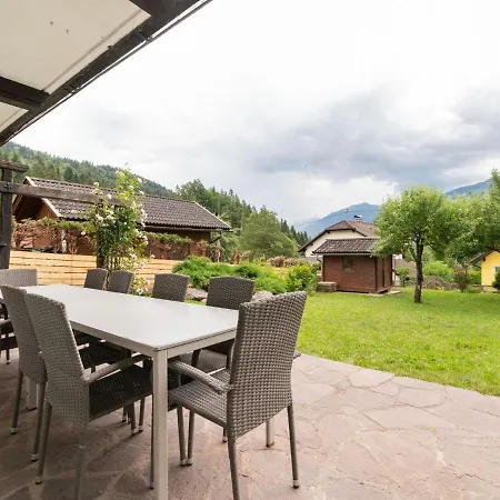 Ferienhaus Beautiful Mansion In Mauthen With Garden *